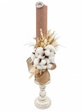 Lumânare de botez din ceară de albine tip fagure, decorată cu flori naturale criogenate